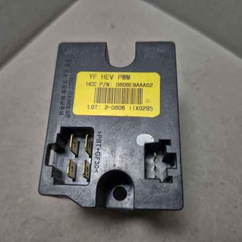 D608EBAAA02 HYUNDAI купить в Ровно