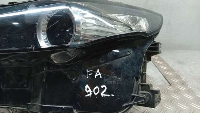 MAZDA DFR751040 Левая фара в наличии Павлоград