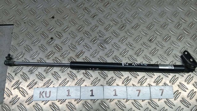 Амортизатор двери багажника EG2163620C MAZDA