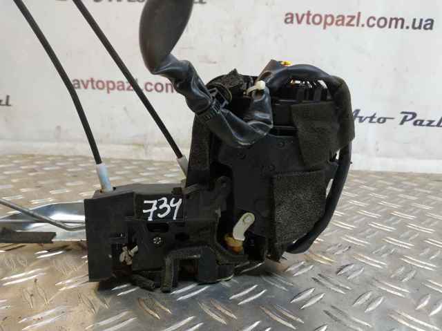 Замок передней левой двери EH1459310E MAZDA