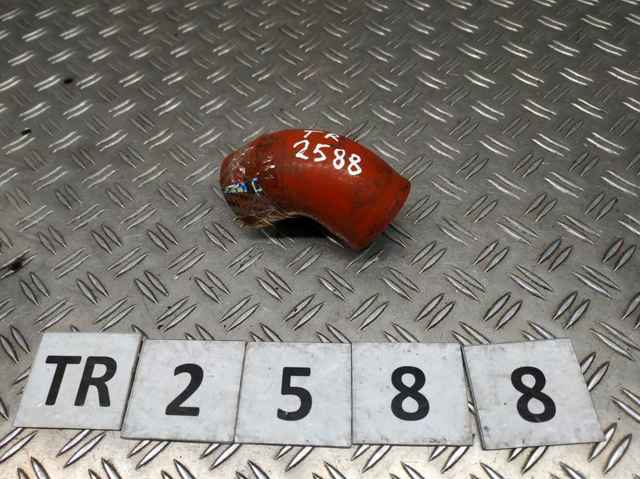 Патрубок интеркуллера EJ326C646DA LAND ROVER
