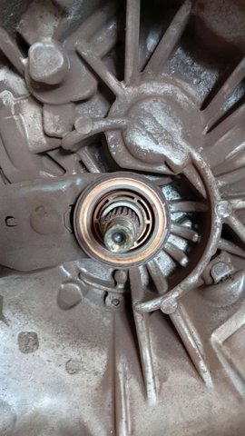 MAZDA FC021710X КПП в сборе (механическая коробка передач) в наличии Ровно