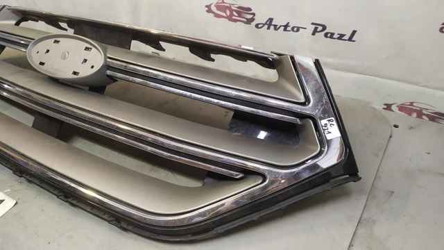 FT4Z8200AA Решетка радиатора купить Полтава