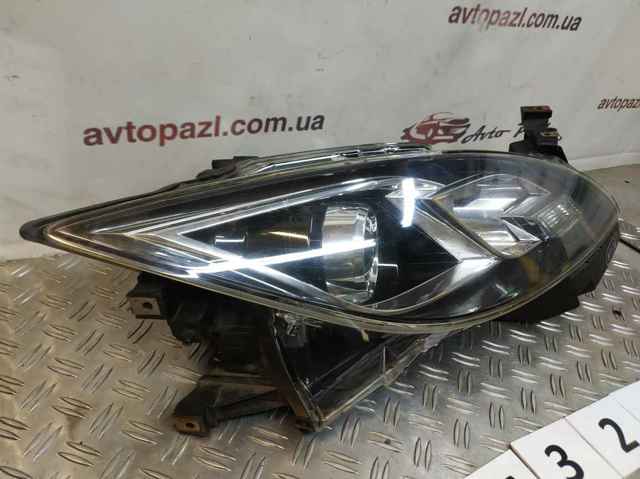 GDK451031 MAZDA Правая фара купить в Полтава