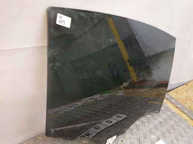 GHK172510C MAZDA Стекло двери задней правой купить в Сумы