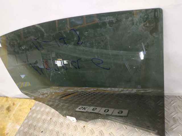 GHK172510C MAZDA Стекло двери задней правой купить в Тернополь