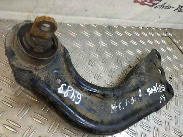 Рычаг/тяга задней подвески продольный нижний, левый GHP928250A MAZDA