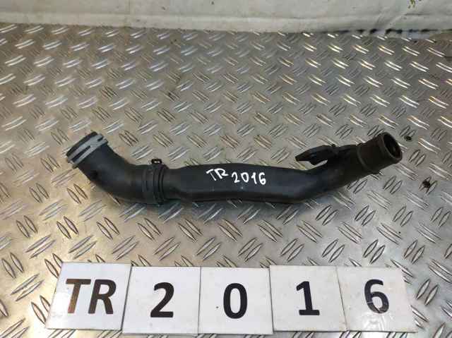 Патрубок радиатора охлаждения нижний GK218D033BD FORD