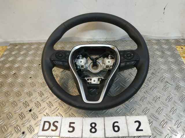 Блок кнопочных переключателей рулевого колеса GS12007880 TOYOTA