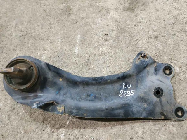 Рычаг/тяга задней подвески продольный нижний, правый GS1D28200B MAZDA