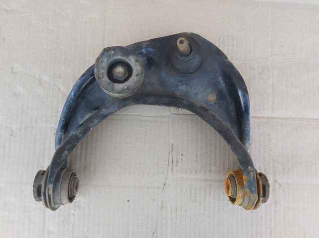 GS1D34250C Рычаг передней подвески верхний левый купить Павлоград