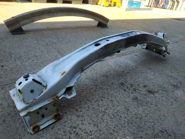 MAZDA GS1D50070B Усилитель переднего бампера в наличии Полтава