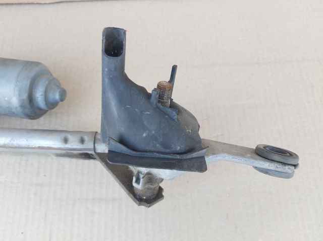 MAZDA GS1D67340 Мотор дворников в наличии Запорожье