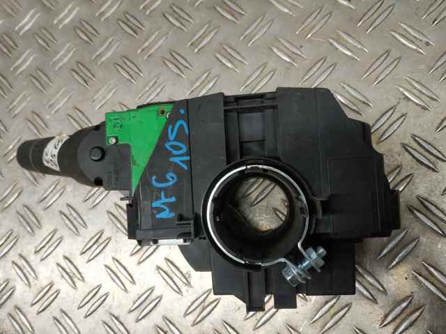 GS1F66128 MAZDA Правый подрулевой переключатель купить в Украина