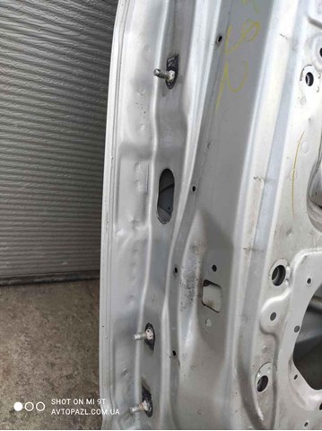 NISSAN H2100ED0MM Дверь задняя правая в наличии Павлоград
