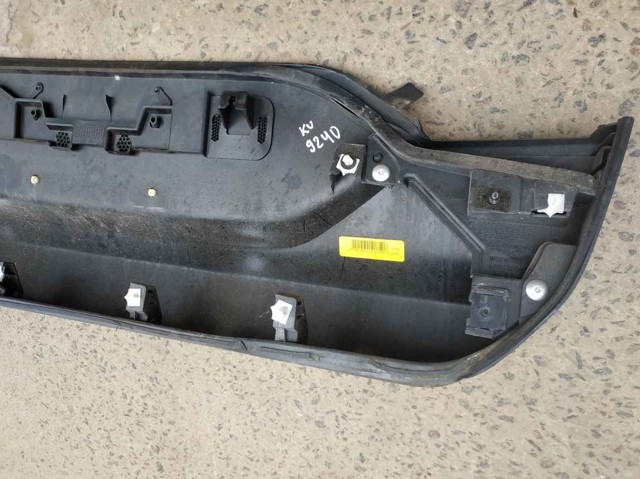 FORD HS73F423A40 Панель крепления номерного знака заднего в наличии Украина