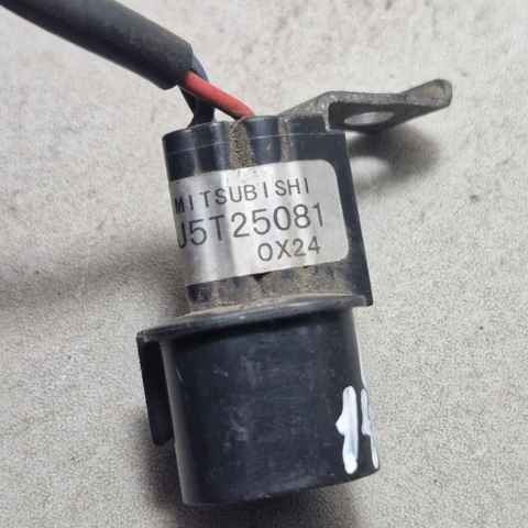 MITSUBISHI J5T25081 Датчик коленвала в наличии Павлоград