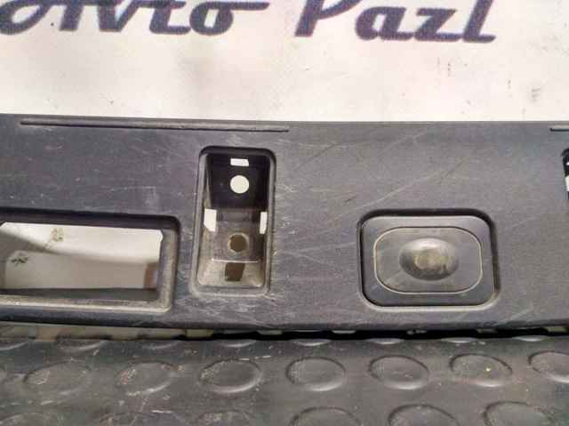 LAND ROVER J8A240406BA в наличии Черновцы
