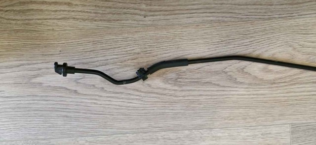 MAZDA KB7W56651 Упор капота в наличии Каменское
