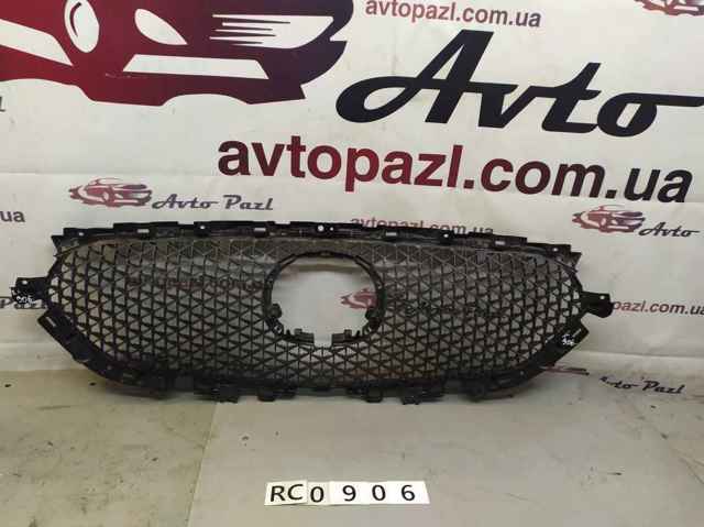 Облицовка радиатора KB8C50719 MAZDA