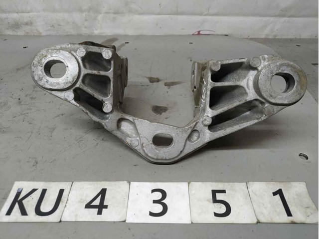 KD453908YA MAZDA купить в Ирпень