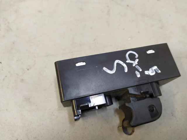 KD4566370 MAZDA Кнопочный блок управления стеклоподъемником передний правый купить в Черновцы