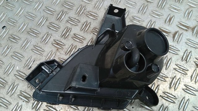 Противотуманнка задняя, правая KD7751650A MARKET (OEM)