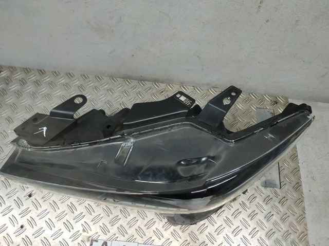 MAZDA KSD651040 Фара левая в наличии Ирпень