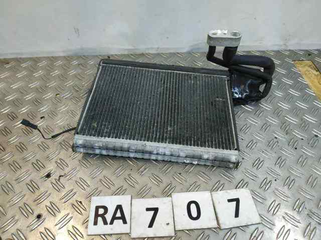 Радиатор кондиционера салонный, испаритель LR015350 LAND ROVER