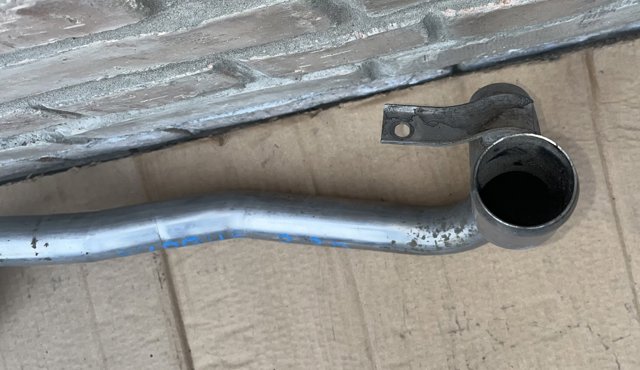LR022509 LAND ROVER Шланг (патрубок) интеркуллера купить в Каменское