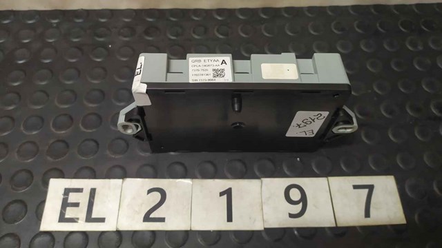 LR041091 Блок предохранителей задний салонный купить Кривой Рог