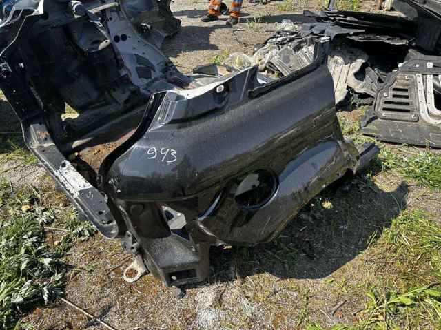 Боковая часть задняя правая LR054608 LAND ROVER