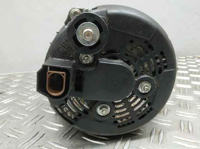 LR072762 LAND ROVER Генератор купить в Ужгород