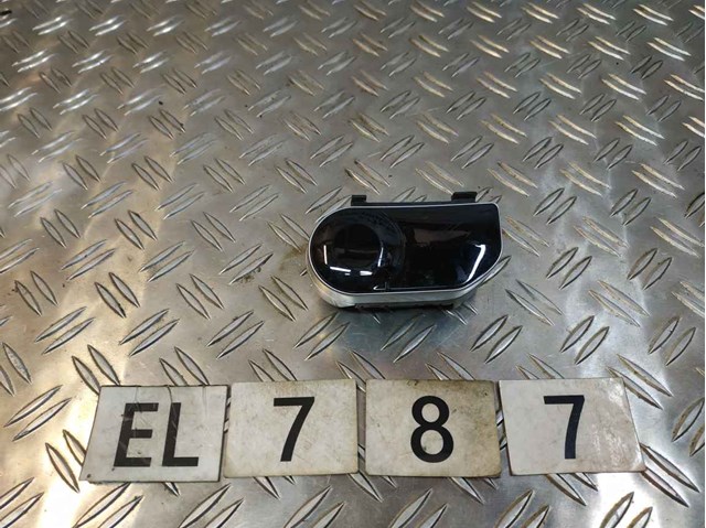 LR092578 LAND ROVER Блок кнопочных переключателей рулевого колеса купить в Ирпень