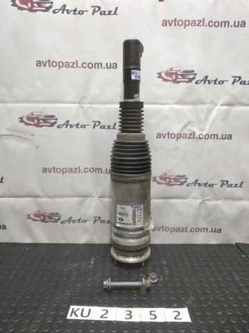 Амортизатор передний левый LR102251 LAND ROVER