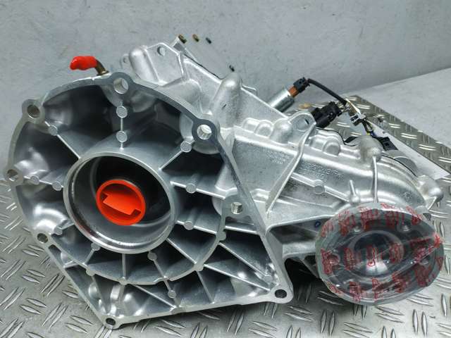 LR142046 LAND ROVER купить в Харьков
