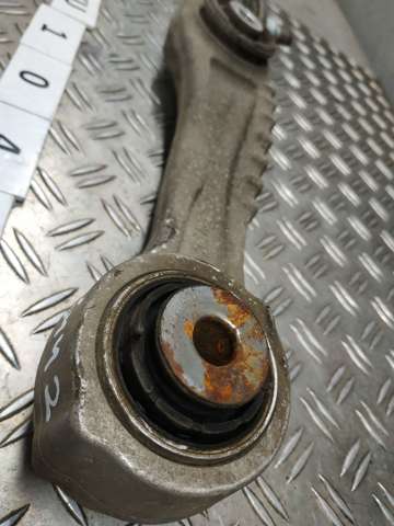 Правый рычаг передней нижней подвески M8E23C254CB LAND ROVER