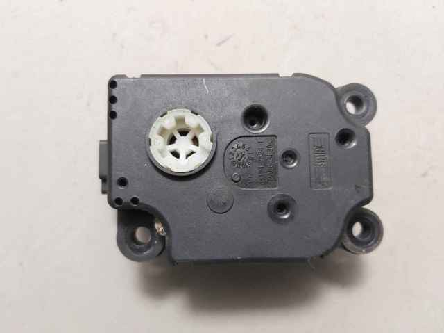 LAND ROVER MF1139300681 в наличии Черкассы