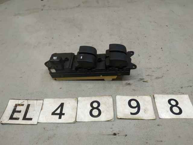 Кнопки переднего левого стекло подъёмника MN141066 MITSUBISHI
