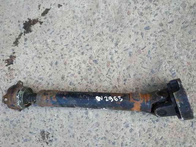 Вал карданный к переднему мосту MR331742 MITSUBISHI