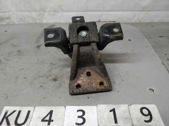 Опора двигателя MR403666 MITSUBISHI