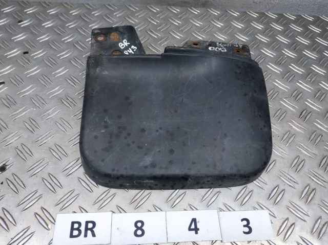 Брызговик передний, правый MR463742 MITSUBISHI