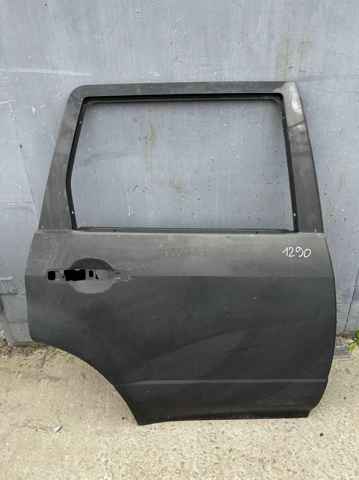 Дверь пассажирская задняя правая MR954672 MITSUBISHI
