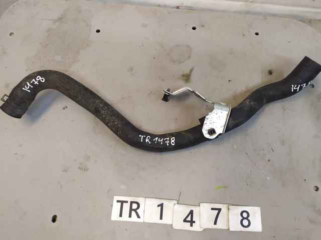 PE011518YC MAZDA Шланг (патрубок) радиатора охлаждения нижний купить в Тернополь