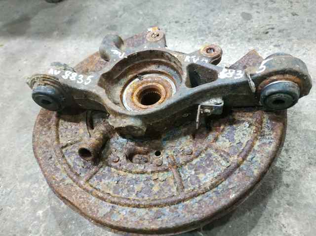 RLH500130 LAND ROVER Цапфа задняя левая купить в Кривой Рог