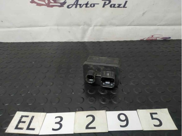 Реле предпускового подогревателя SH0118650 MAZDA