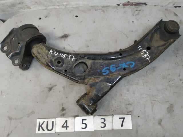 Правый рычаг передней нижней подвески TD1134300E MAZDA