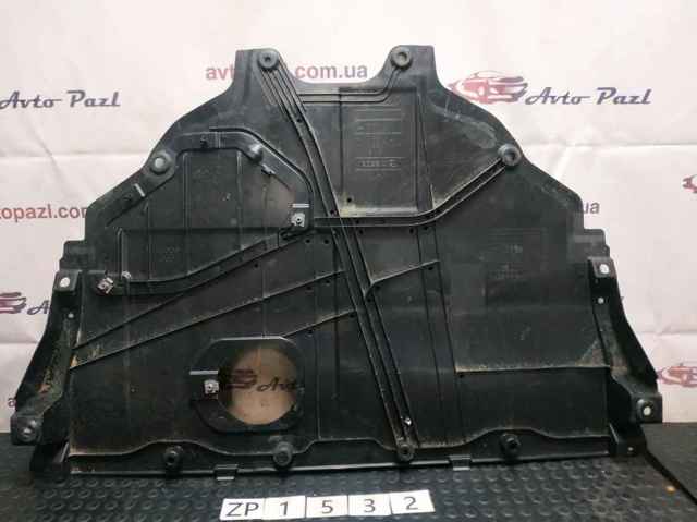 Щит предохранительный TK4856110 MAZDA