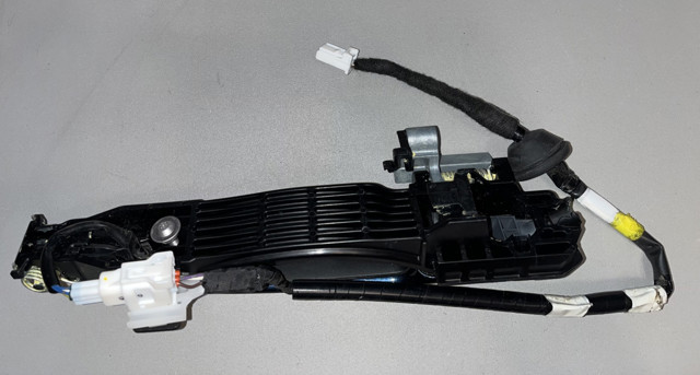 MAZDA TK495841XB51 в наличии Черкассы