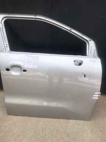 YQ00173880 PEUGEOT Дверь передняя правая купить в Житомир